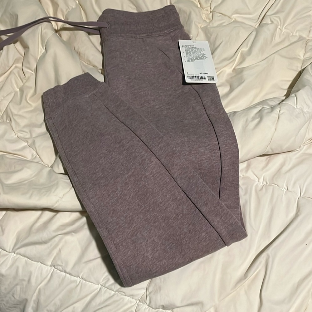 Lululemon scuba joggers
